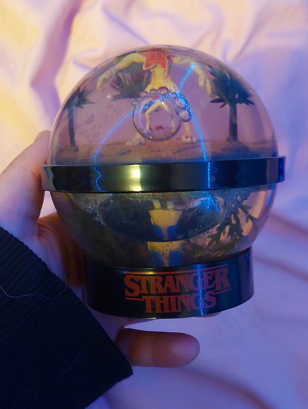 Stranger Things Snow Globe - Black & Red